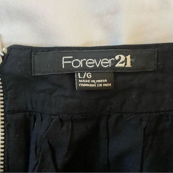 NWT Forever 21 embroidered skirt Large - Picture 5 of 6